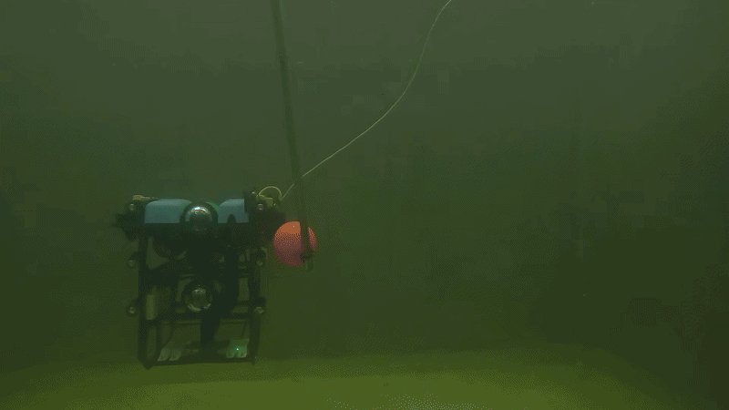 Underwater visual servoing with Alpha 5 manipulator on BlueROV2 Heavy, view 1